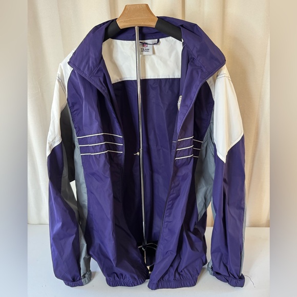 Baltimore Ravens Windbreaker - Picture 3 of 4